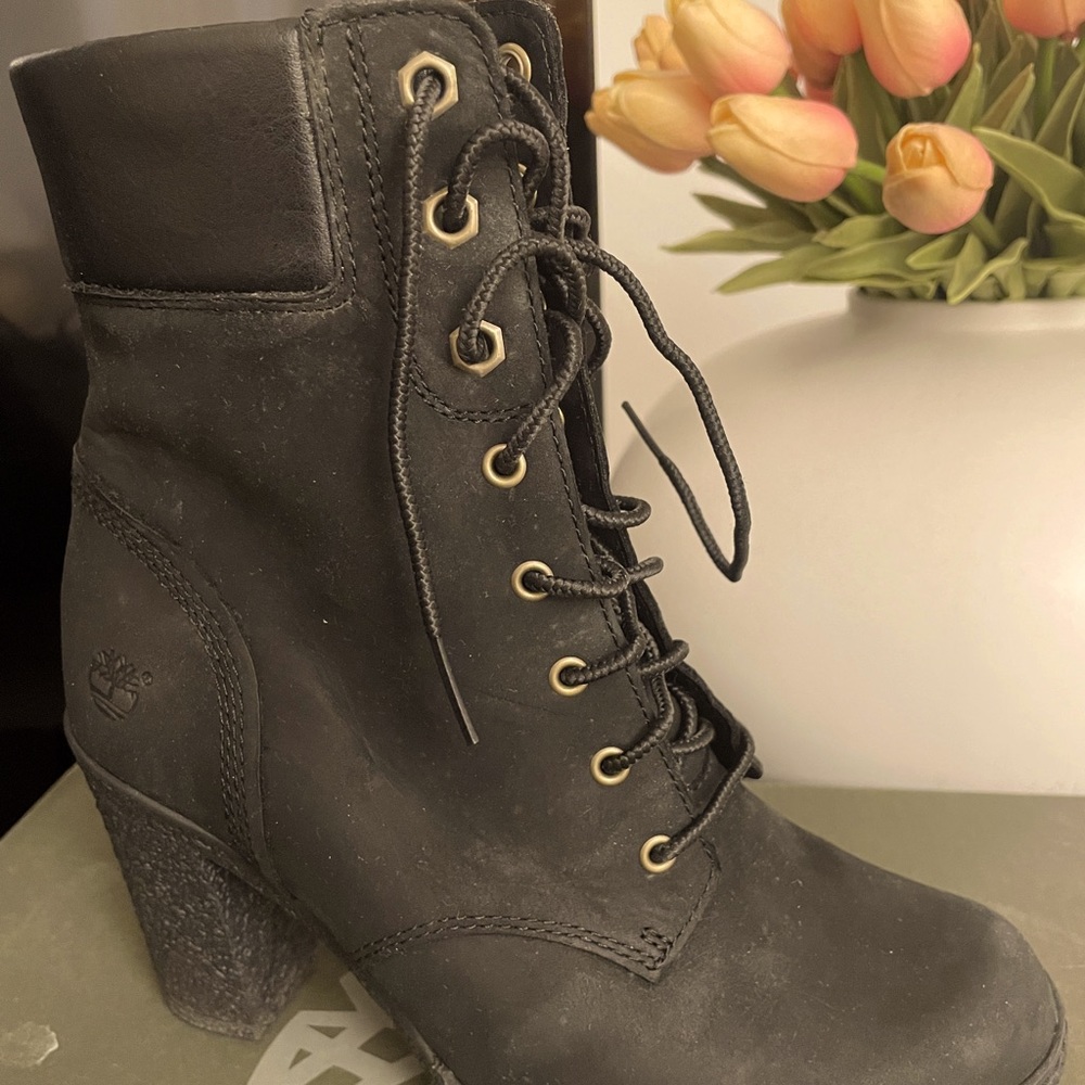 Timberland boots brand new, black suede, size 7 - Picture 3 of 3